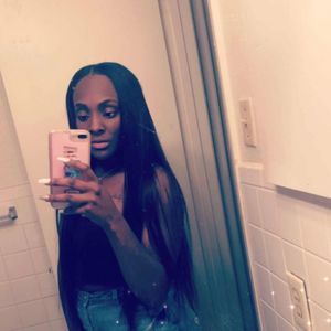 Meet your Posher, Myeisha